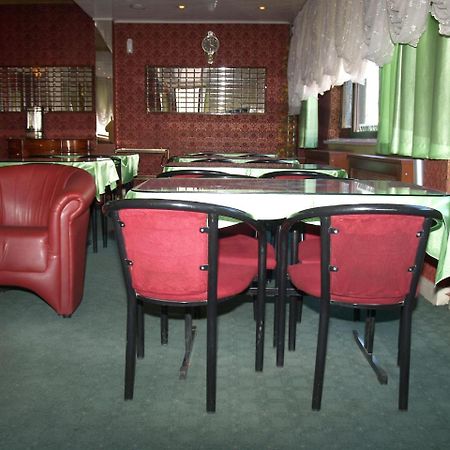 קוניה Hotel Cesme מראה חיצוני תמונה