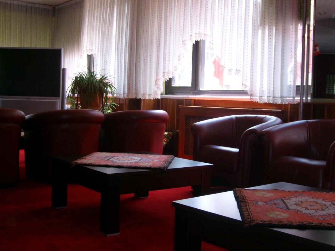 קוניה Hotel Cesme מראה חיצוני תמונה
