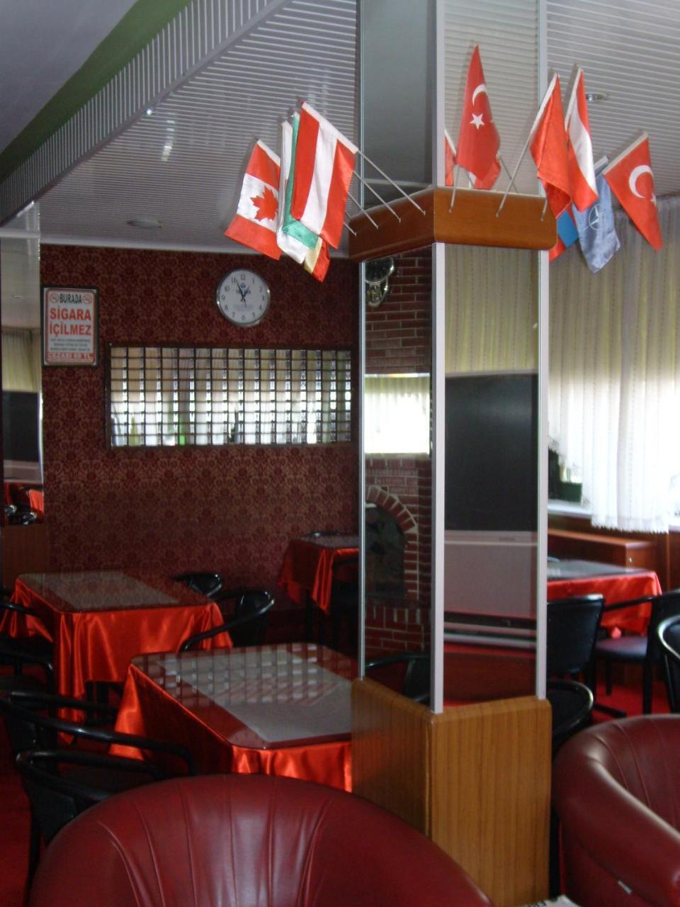 קוניה Hotel Cesme מראה חיצוני תמונה