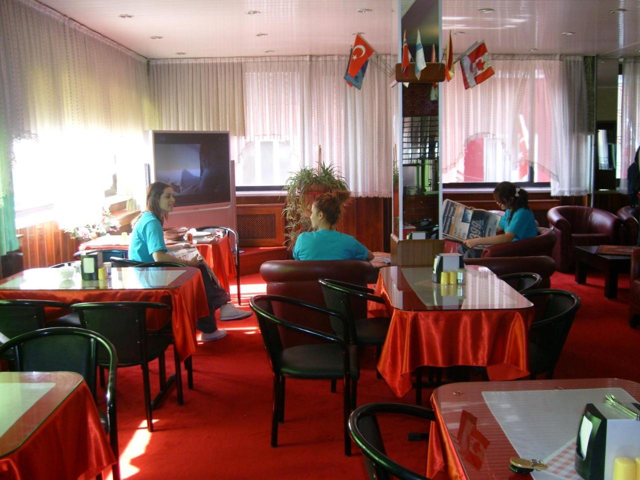 קוניה Hotel Cesme מראה חיצוני תמונה