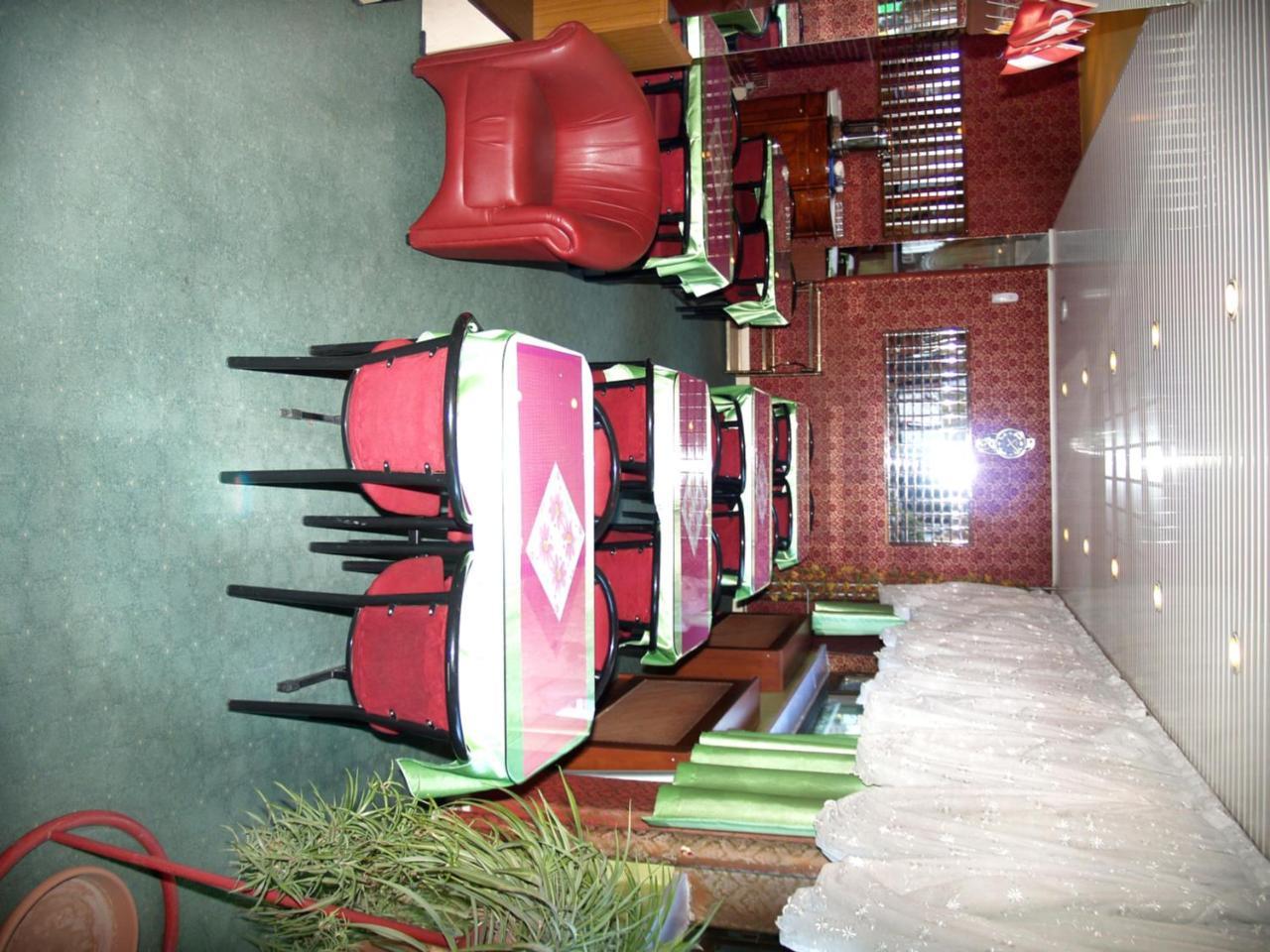 קוניה Hotel Cesme מראה חיצוני תמונה